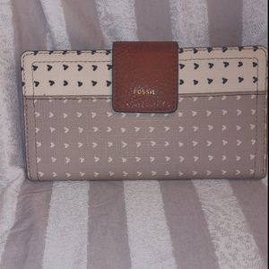 Fossil wallet